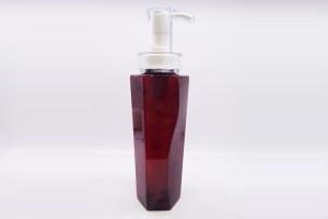 China Irregular Square 400ml Plastic Cosmetic Bottles With Lotion Pump wholesale
