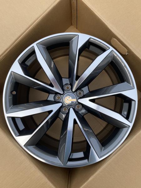 Audi Q7 ET31 66.5 Hole 21 Inch Black Alloy Wheels , Cast Aluminum 21 Inch Wheels