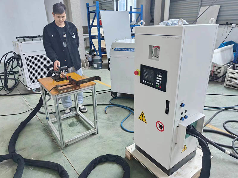 DSP-80KW Induction Heating Machine For Welding Metals And Heating Tubes Of Bore