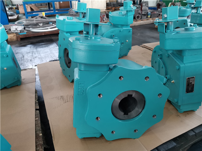 25% Efficiency 9800Nm Ductile Iron Worm Gear Operator