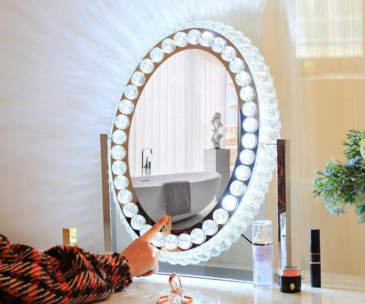 Heart Crystal Vanity Mirror Led Magnifying Mirror ODM