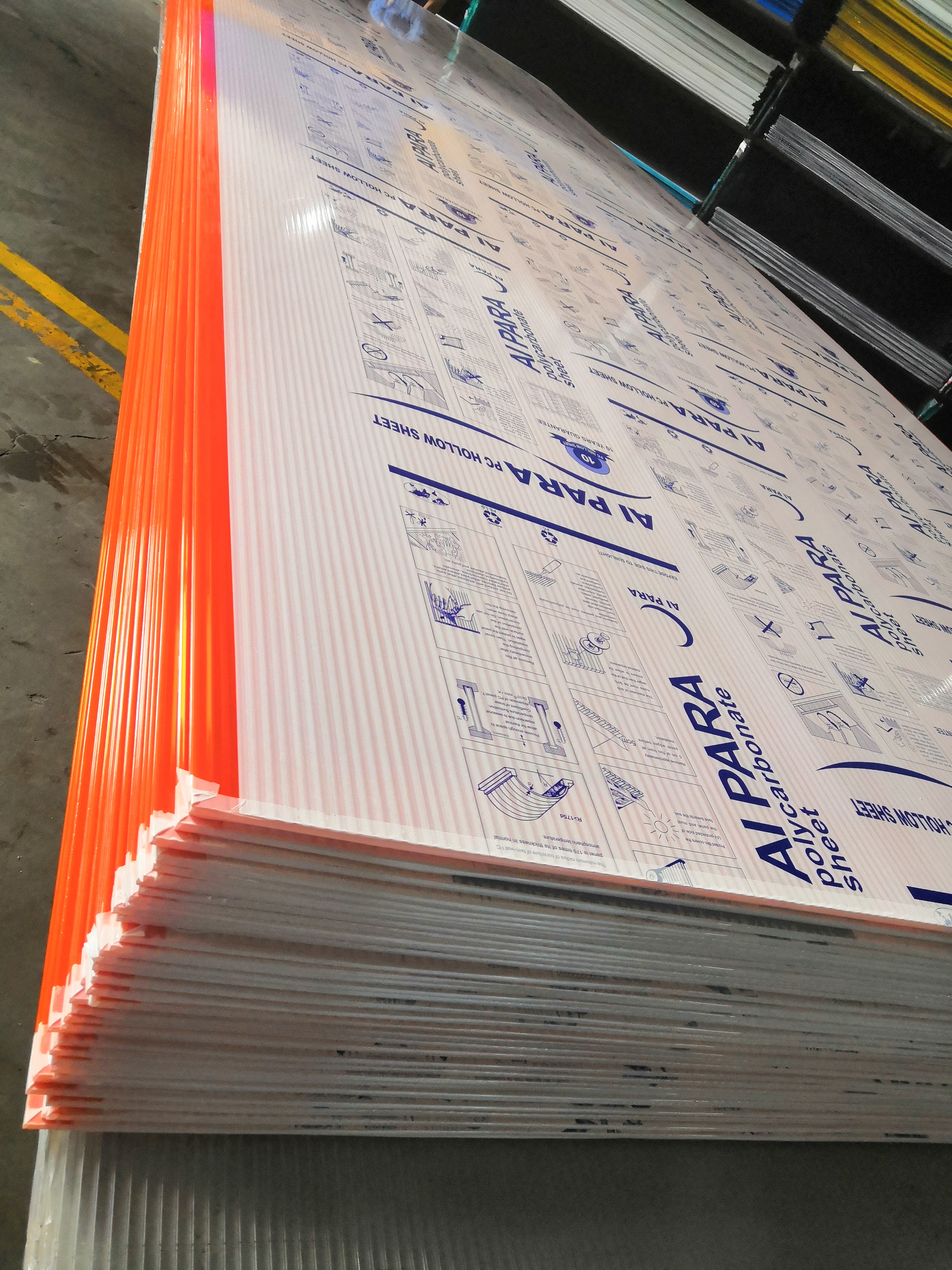 10mm 2.1m*5.8m Unleash the Potential of Your Projects with the Purple Four-Layer Polycarbonate Sheets Four-Layer Structure
