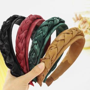 China Soft Ladies Hair Bands Simple Braided Pu Artificial Leather Twist Braid Headband Retro 61g wholesale