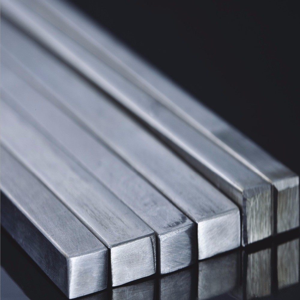 ASTM 2205 316L Stainless Steel Flat Bar 20mm Spring Plate Metal Polished For Building