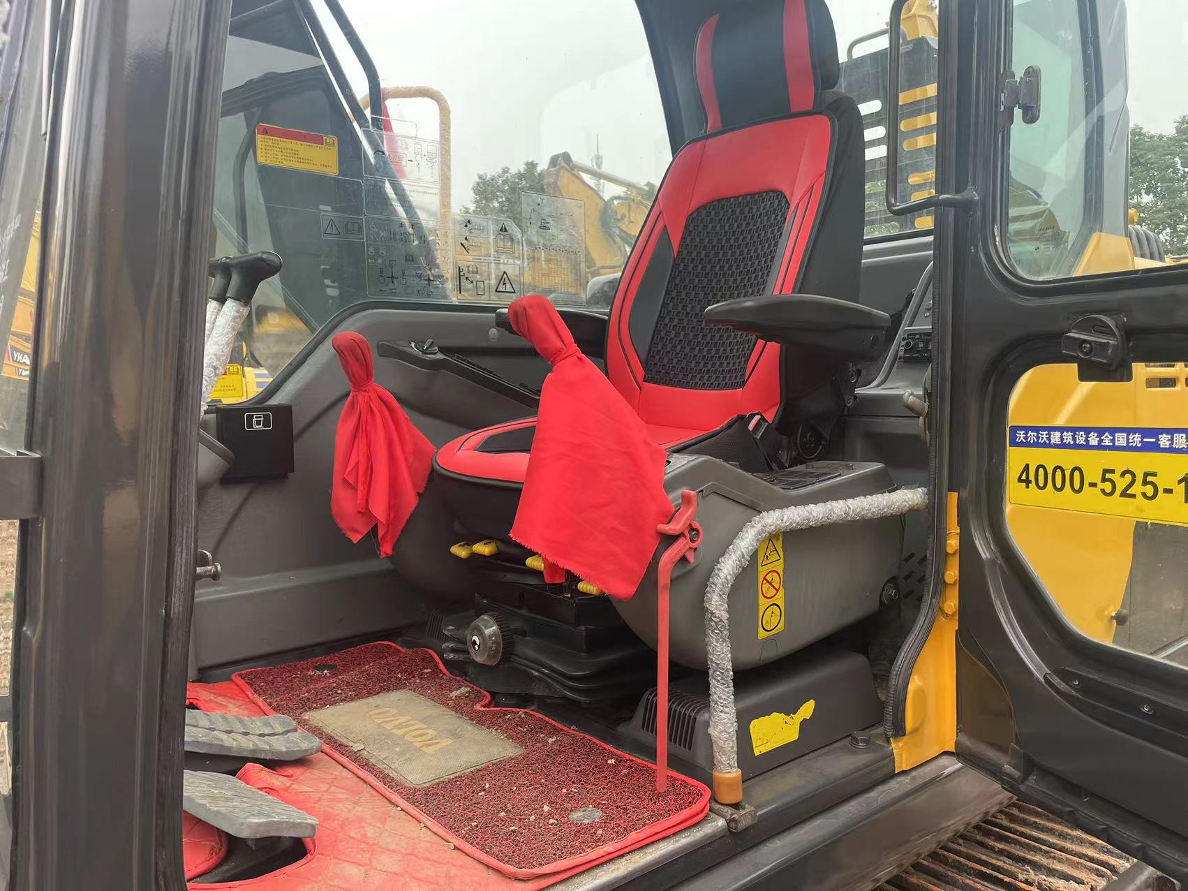 Used 14 Ton Digging Machine VOLVO EC140B Second Hand Excavator