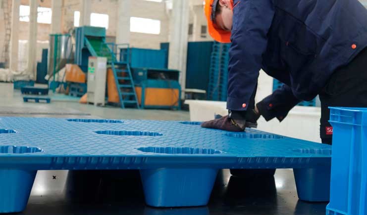 Wholesale 4 - Way Blue Blow Molding LDPE Pellets 1300*1100 mm