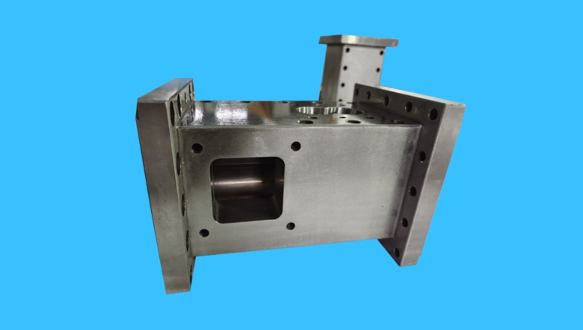 200mm To 400mm Extrusion Screw Barrel Extruder Barrel For Co Rotating