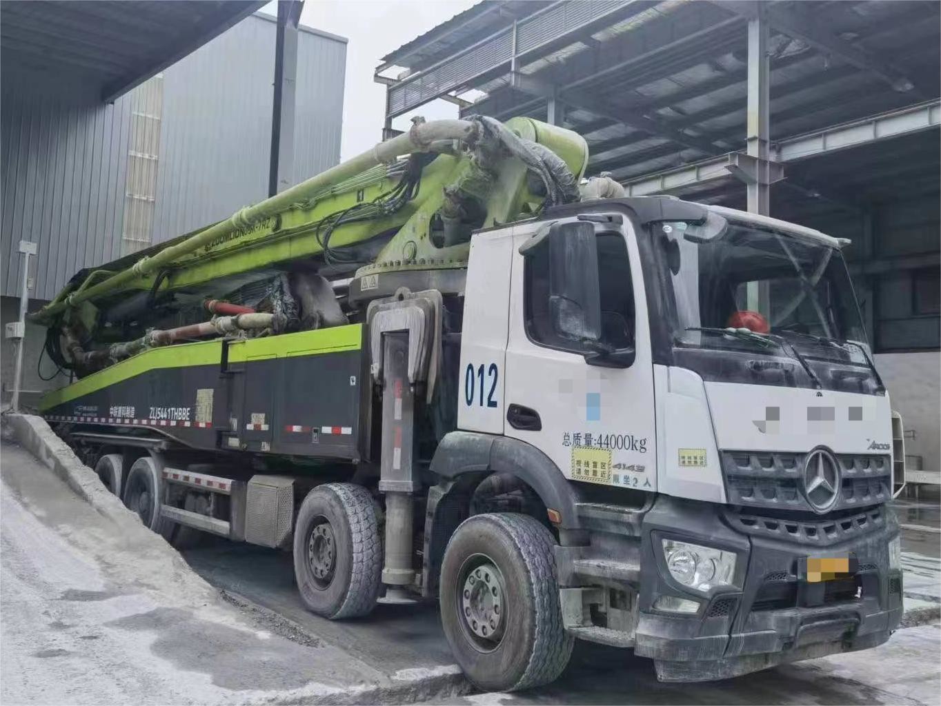 2020 62 Meters ZLJ5441THBBE Zoomlion Mercedes chassis Used Concrete Pump Truck Mixer