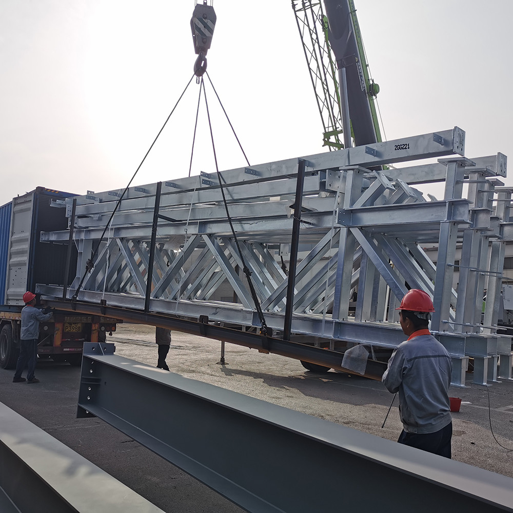 Thermal Insulation Steel Frame Building Construction Bolted Or Welded for Customizable and Durable Solution