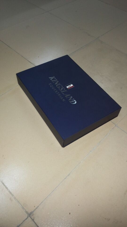 OEM ODM Free sample custom design new folding way gift paper folding box