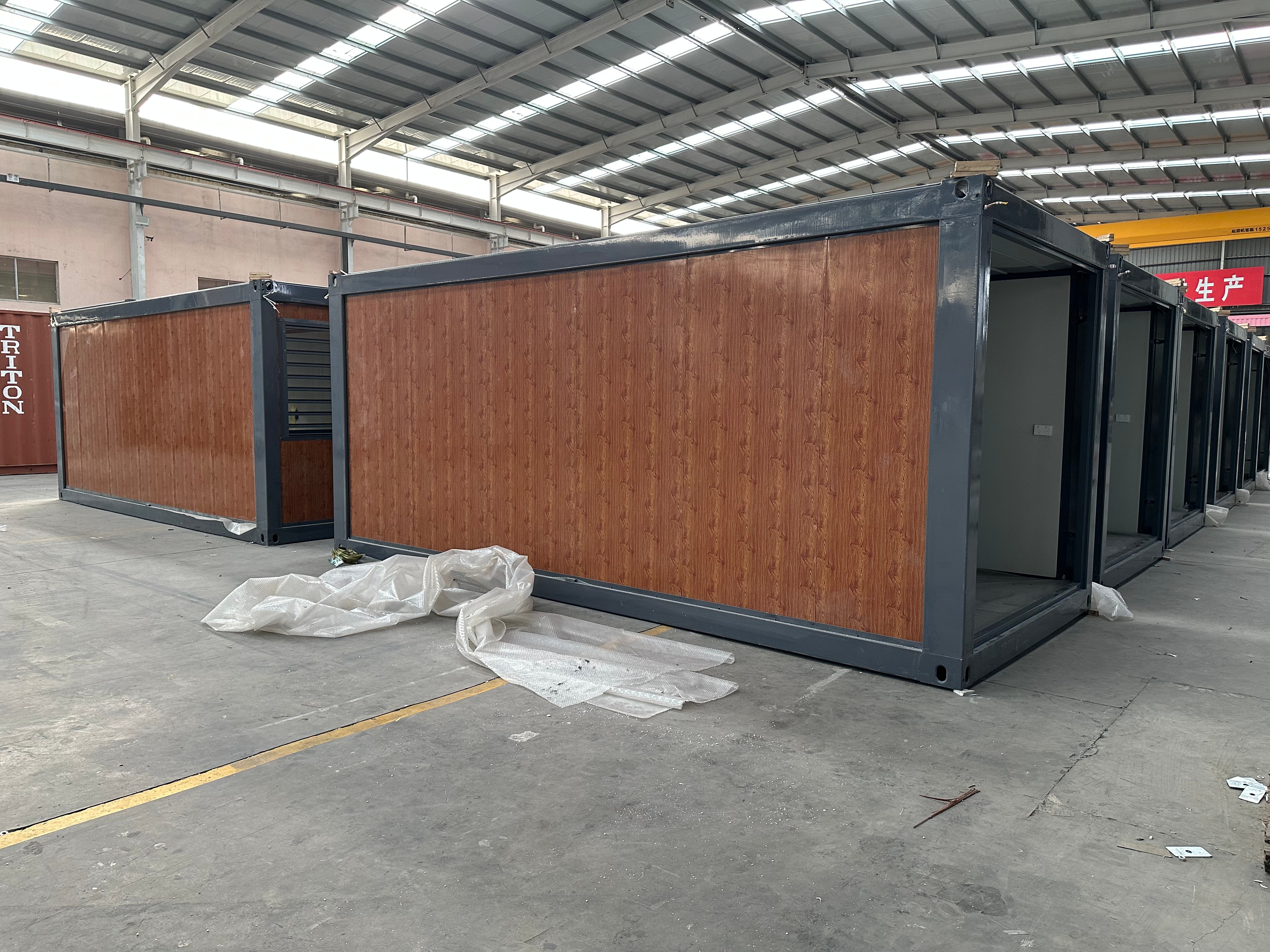Customized Color Fire-Proof Folding Container House with Multi-function