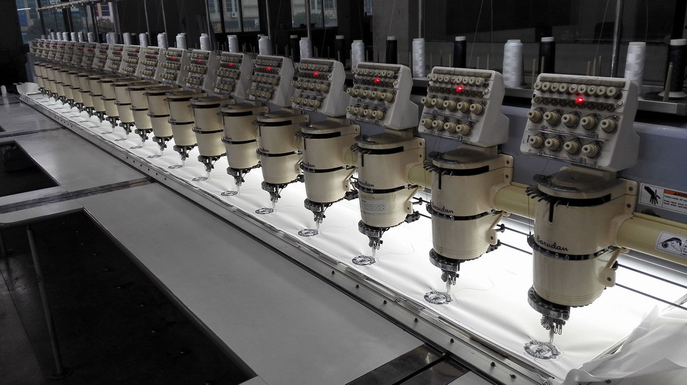 Used Barudan Embroidery Machine 1000rpm Work Speed BEDSH-YN-B20S