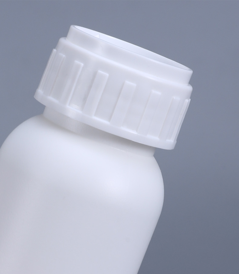 Portable 50ML HDPE Fluorinated Round Bottle for Agricultural Medicine Distribution