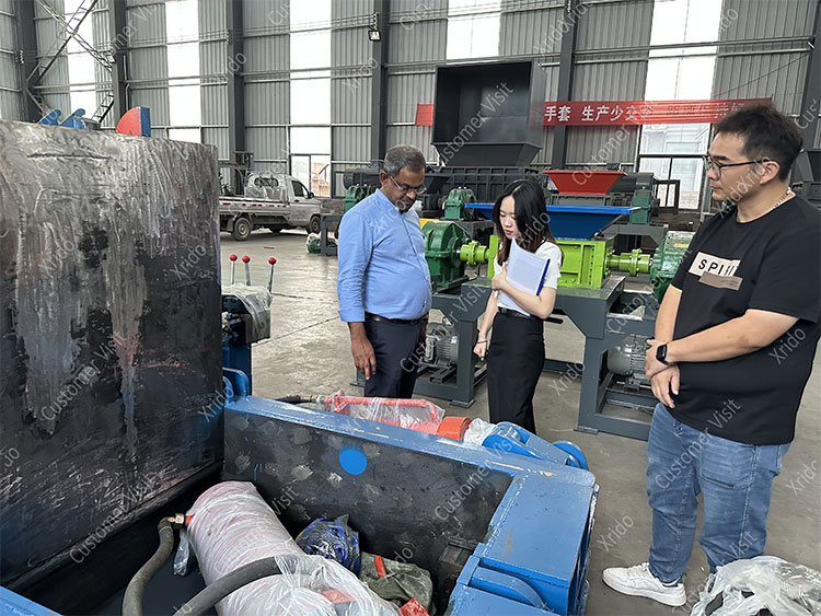 Industrial Heavy Duty Shredder for Metal Scrap Fabric Plastic Crusher Machine for Sale
