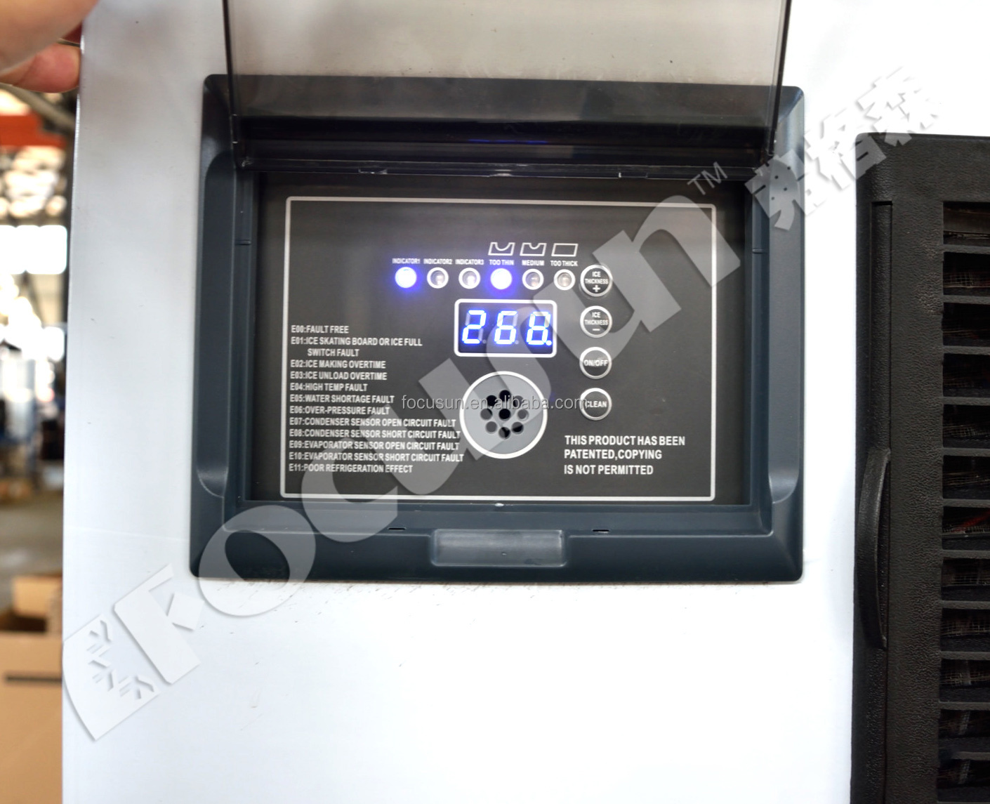 Aspera Compressor Split Air Cooler Automatic Ice Machine 680kg Commercial Cube Ice Maker