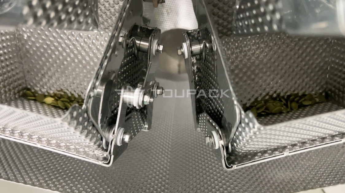 Fully Automatic Shelled Pumpkin Seed Weighing Packing Machine Plastic Bag Machine With 14 Head Weigher