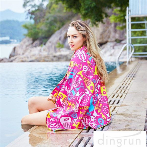 Quick Dry Super Absorbent Lightweight Microfiber Beach Towels For Travel