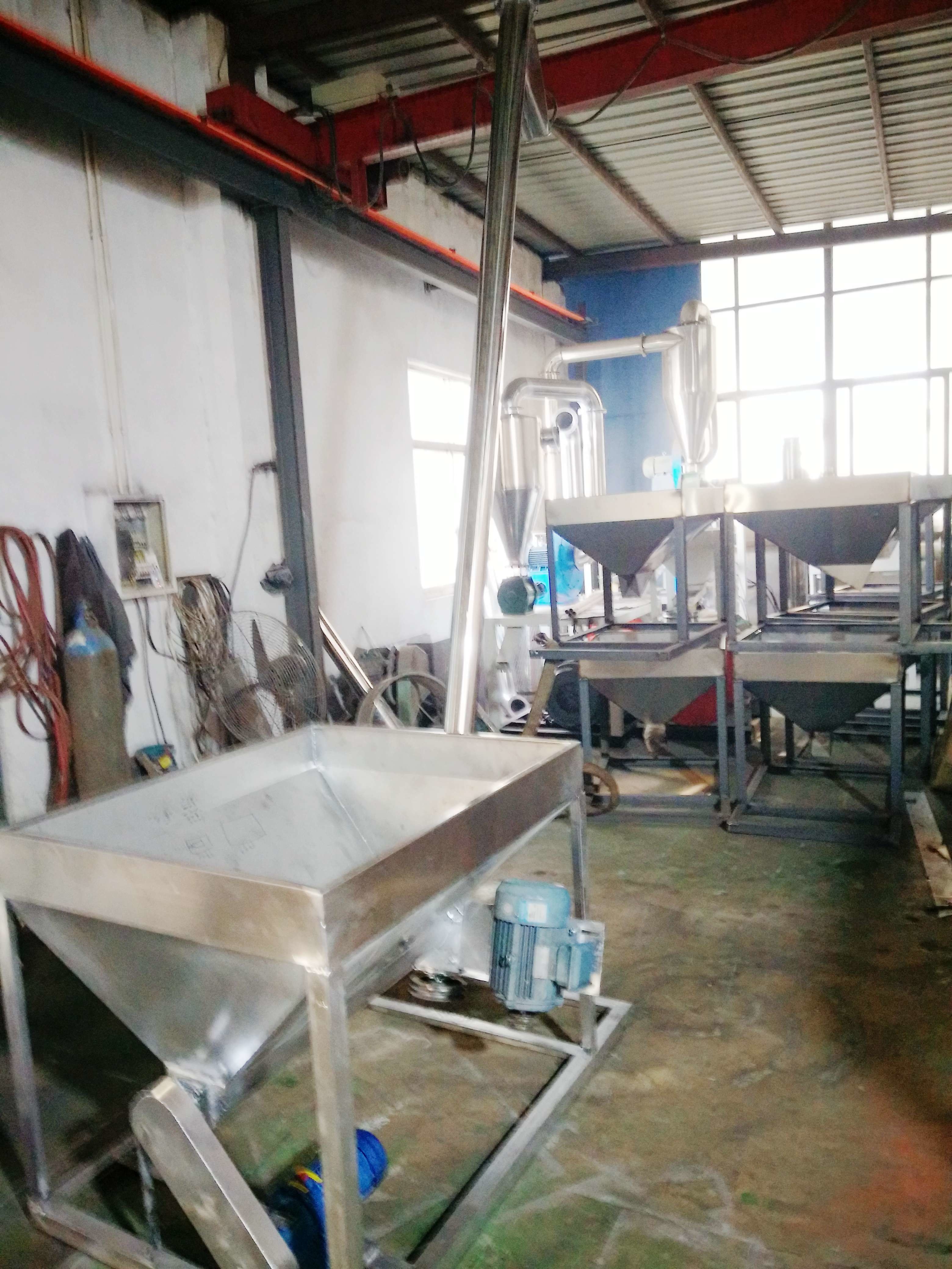 Carbon Black Plastic Powder Feeder Machine Stainless Steel Stable Performance