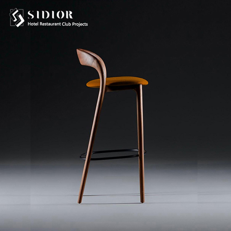 Nordic Solid Wood Contemporary Bar Chairs PU Leather High Back Bar Stools SGS