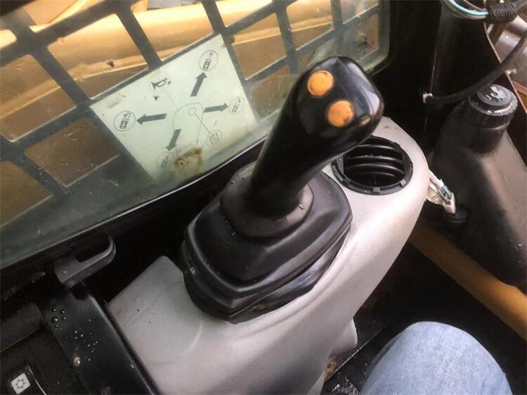 Cat226B3 Second Hand Road Sweeper with Original Hydraulic Pump in Trade