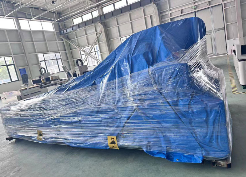 Manufacturers 1000W 1500W 2000W 3000W Ss CS CNC Metal Fiber Laser Cutting Machine For Metal Sheet