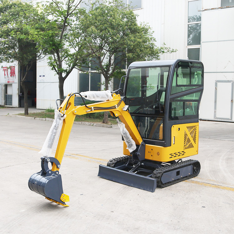 1.5 Ton Hydraulic Mini Excavator Compact Digging Equipment 1500kg Tiny Digger