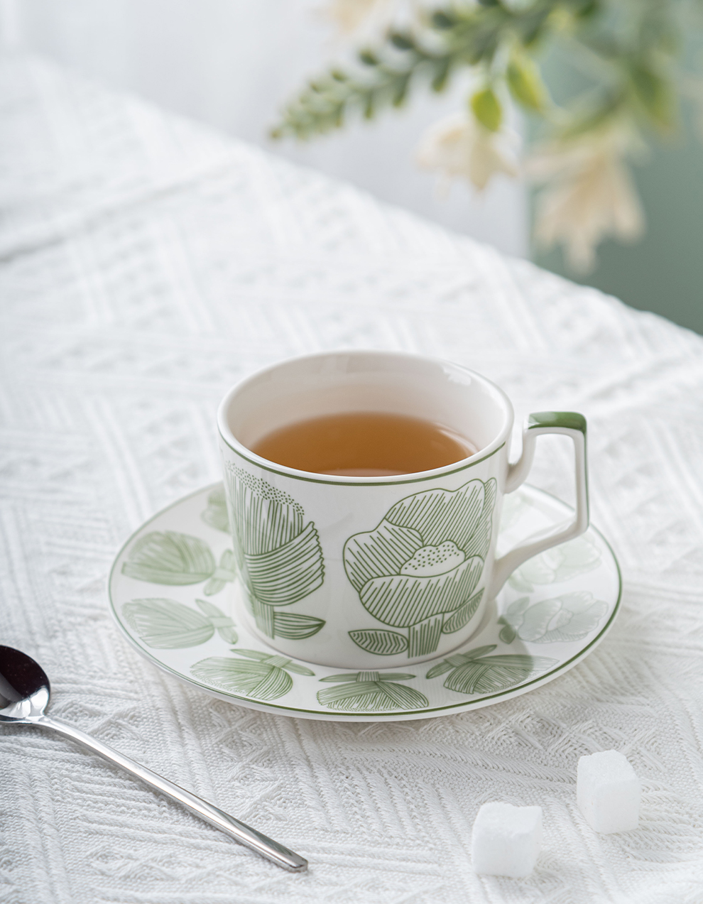 Alice Green Ceramic Decal Porcelain Cup And Saucer Set For Afternoon Tea 300ml Volume