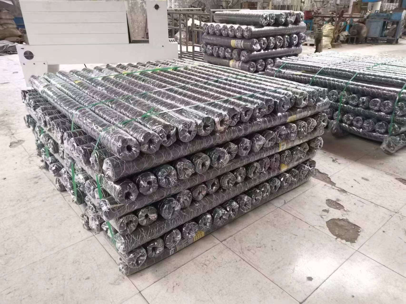 Factory Price Anti-rust diameter 0.4-1.5mm Galvanized Hexagonal Mesh Chicken Wire Garden Fence For Farm Fence