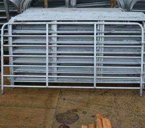 China Hot Dip Galvanized Q235 Livestock Goat Fence Panels wholesale