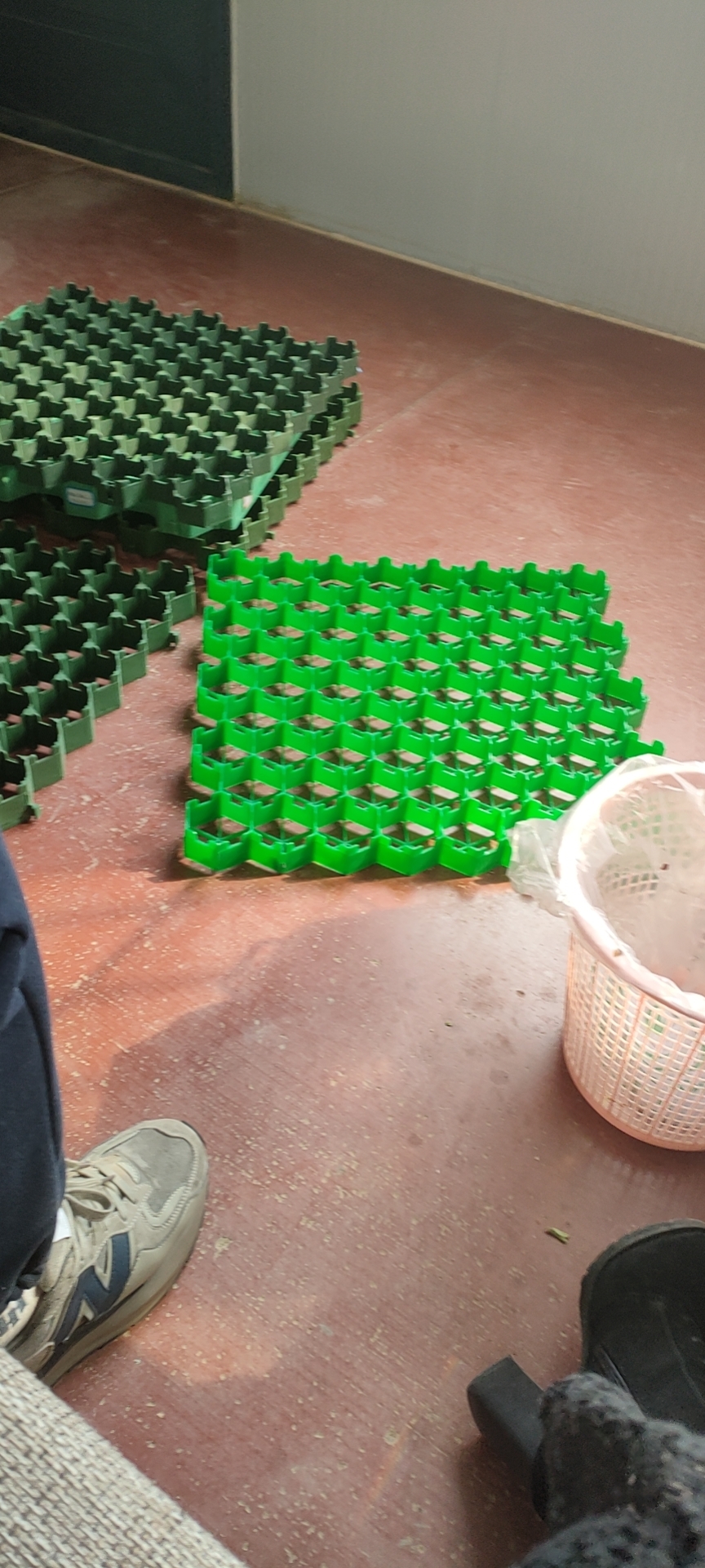 CE/ISO9001/ISO14001 Certified Geogrids for Road Airport and Retaining Wall Reinforcement