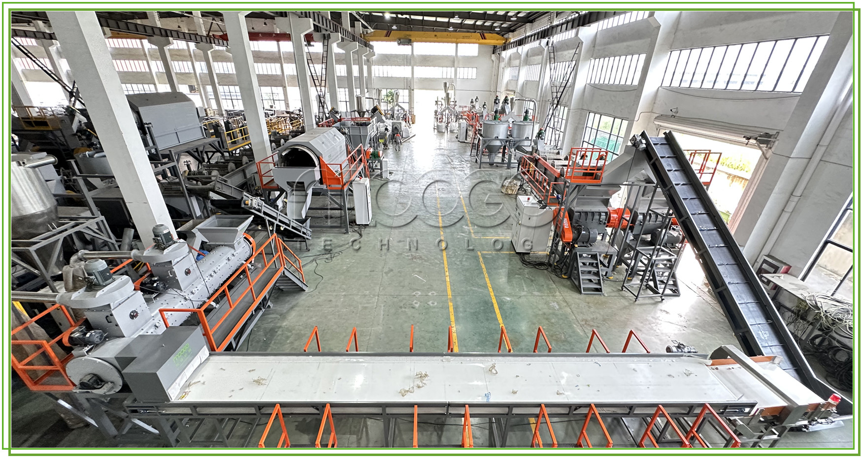 Industrial Recycle Pet Bottle Crushing Rigid Plastic Flakes Washing Recycling Plant