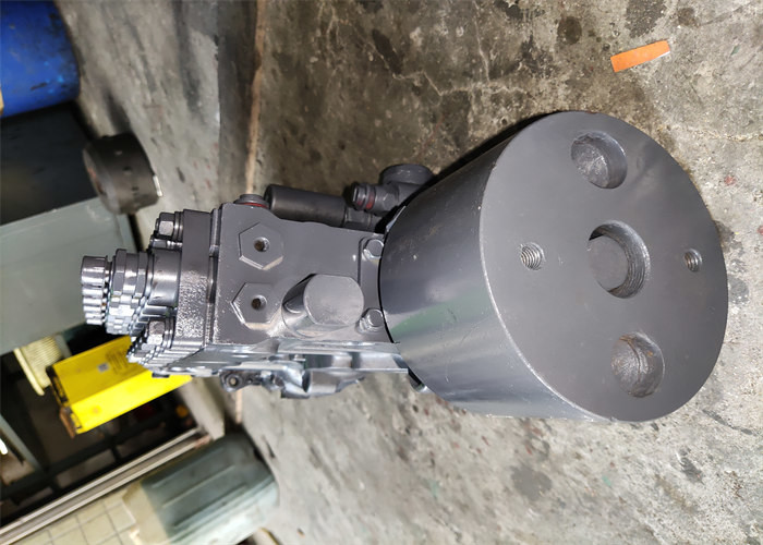 6D125 Used Fuel Injection Pump Six Plunger head For Excavator PC400-5 D6-11 28kg Weight