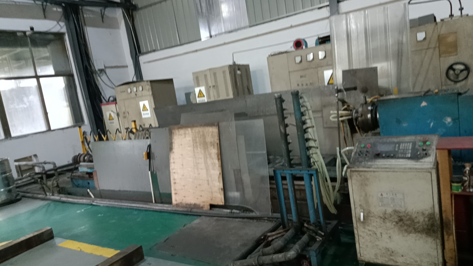 Peripheral Heating High Tungsten Carbide Corrugating Rolls for BHS Machine