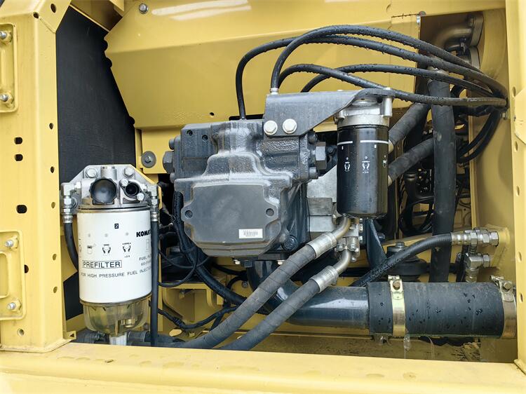 2022 Year Model Used Komatsu PC200-8 Excavator in Japan and Original Hydraulic Pump