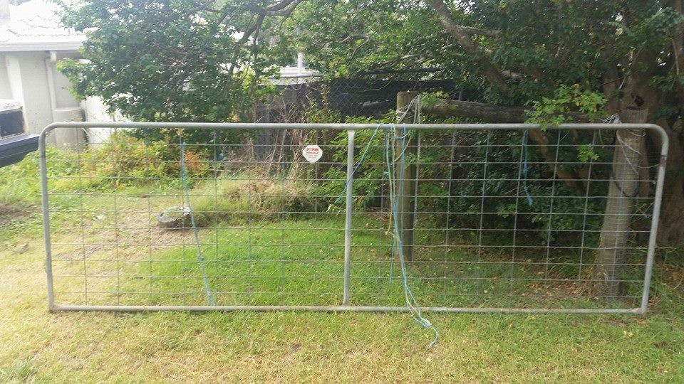 4ft General Purpose Metal Farm Gates Horse Cattle Sheep Yard Panels Victoria "
