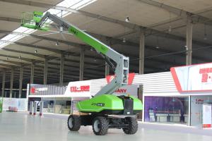 China Hydraulic Manlift Telescopic Boom Lift 27m 360kg Platfrom Capacity wholesale
