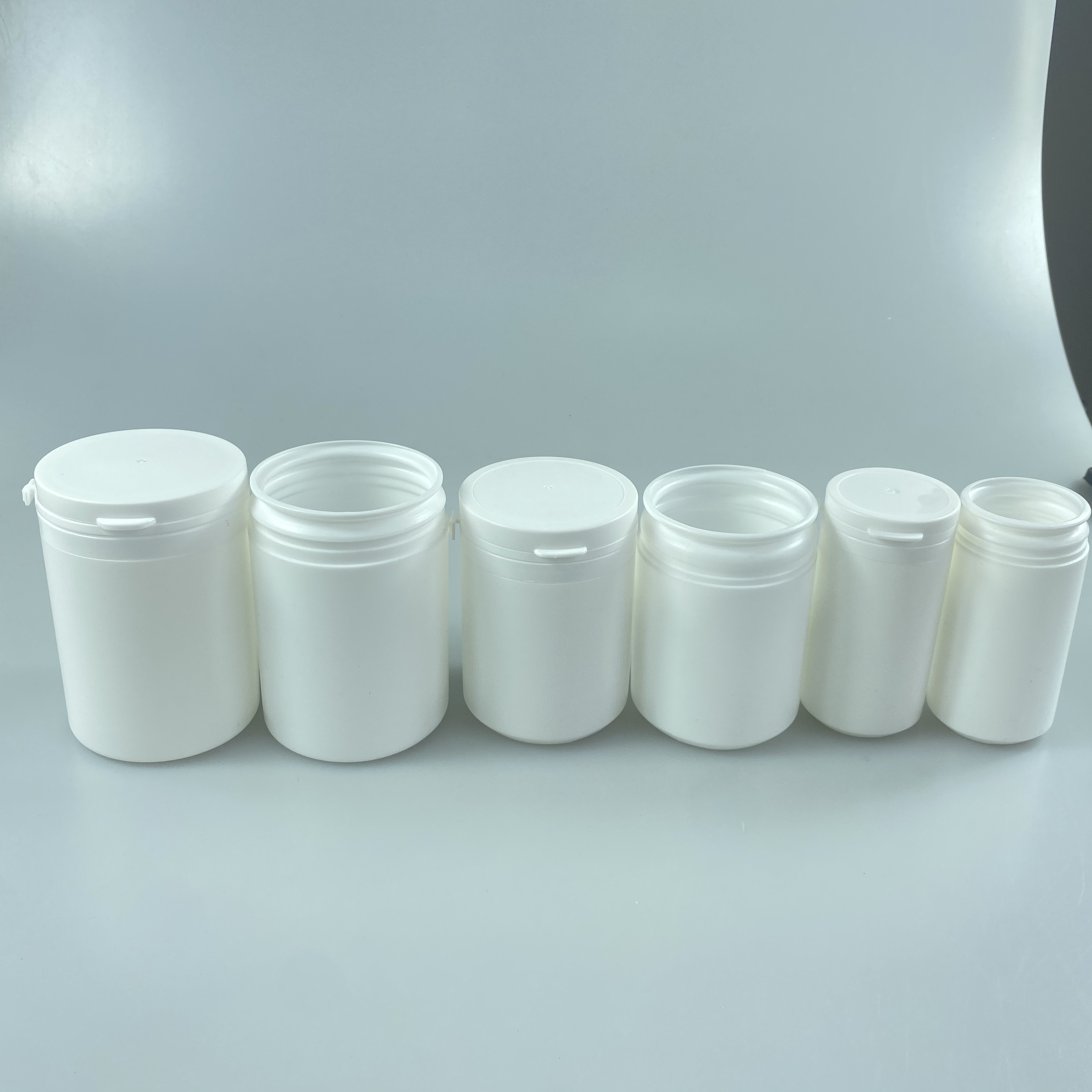 250CC PE Plastic Tear Can for Food Packaging Customizable and Eco-friendly