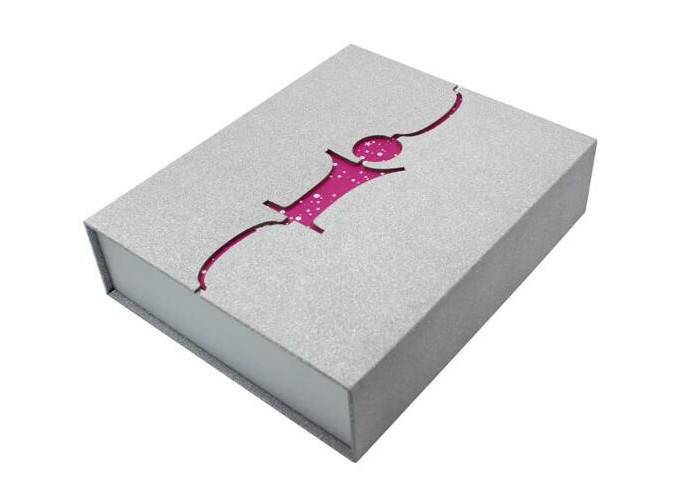Classy Style Custom Printed Gift Boxes Silver Color Size 22 * 30 * 7CM