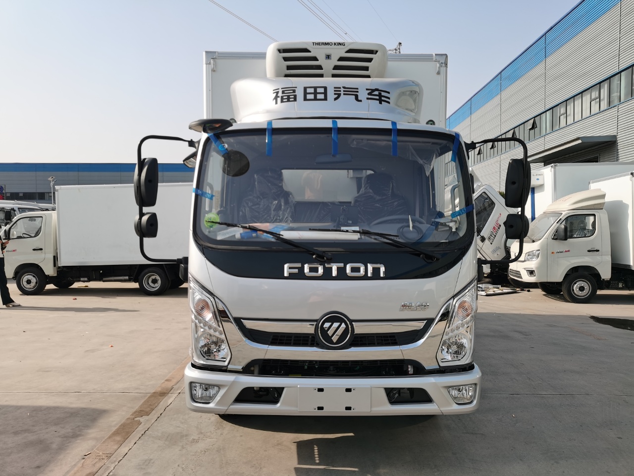 1T-10T 4*2 Small Reefer Van Euro 6 FOTON Freezer Van -20C-20C