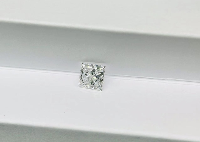 Princess Shape Loose Lab Grown Diamond Synthetic With IGI Certification