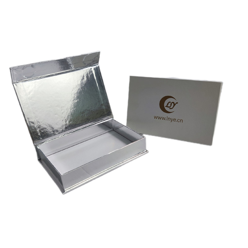 Custom Tin and Packaging Box for Luxury Black and White Solid Cologne for Men Perfume