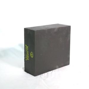 China Mullite Bonded Silicon Carbide Brick Fire Refractory Anti Corrosion Si3n4 Sic Brick wholesale