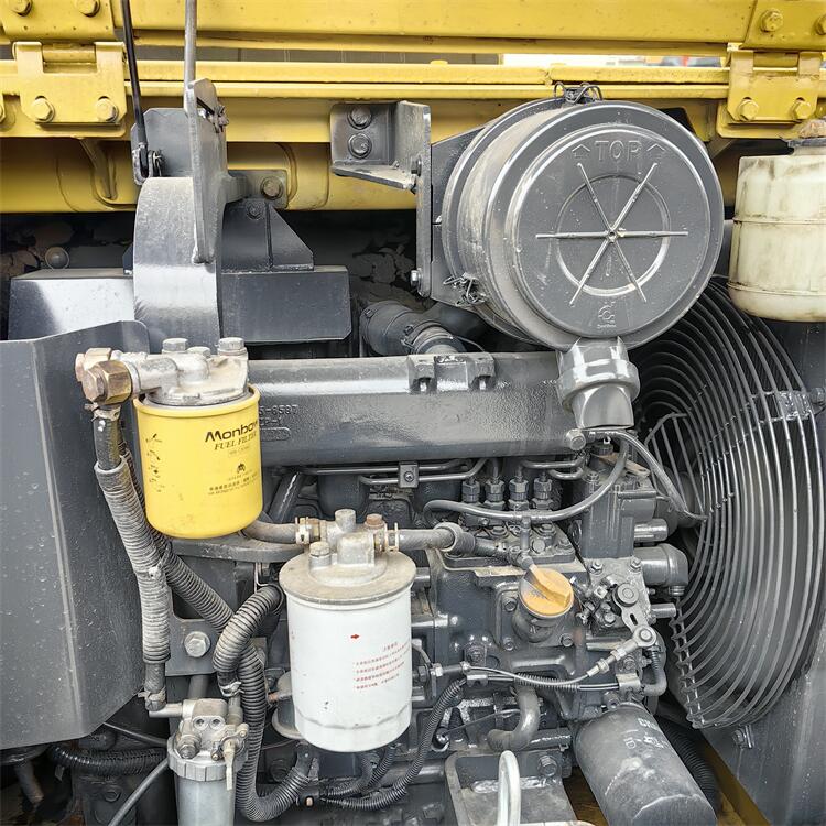 Original Hydraulic Valve Second Hand Japanese Excavator Komatsu56 with Working Performance