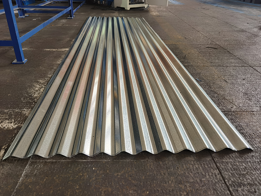 H75 Trapezoidal Roof Sheet Roll Forming Machine For Tile Making