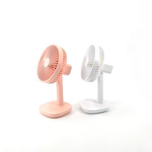 China HEBRONFAN 5W Rechargeable Table Fans 506g Portable Desk Fans wholesale