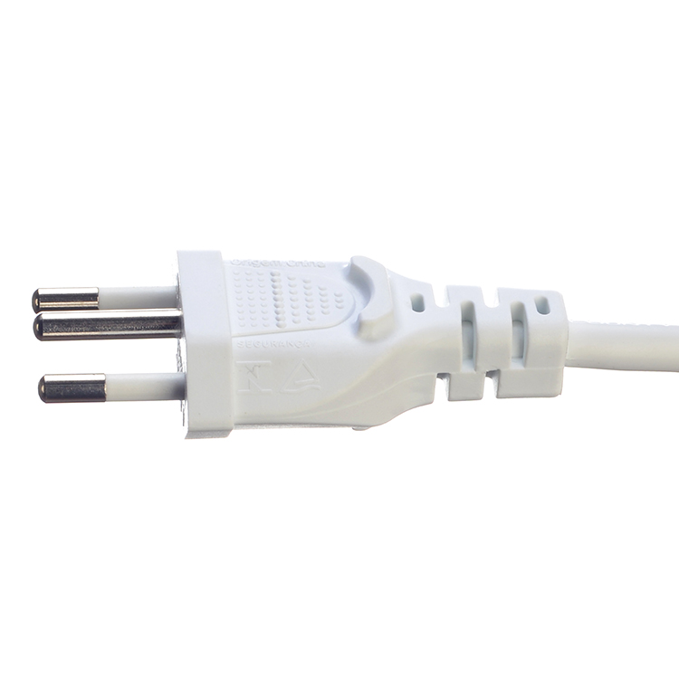 Customization Brazil 10A/250V 3 Pin Plug 3x0.75MM2 PS4 Power Cable for Salt Lamp Certified by DIN VDE 0620/EN 50075 1990