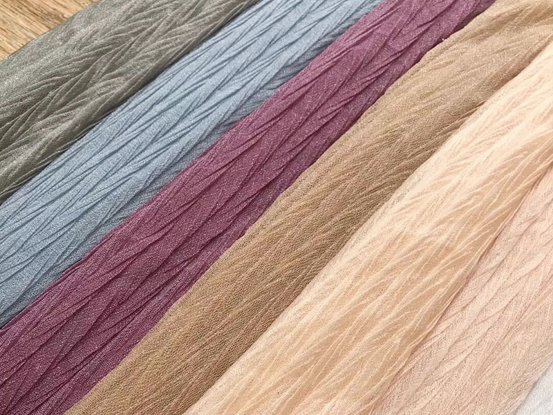 Lightweight 100-200gsm Crepe Suit Fabric Crinkle Woven Fabric Breathable
