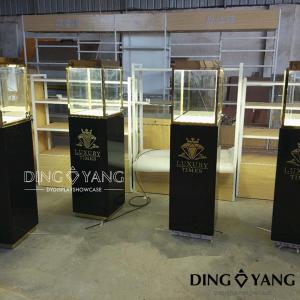 China Lockable 450x450x1350mm Museum Display Cabinets wholesale