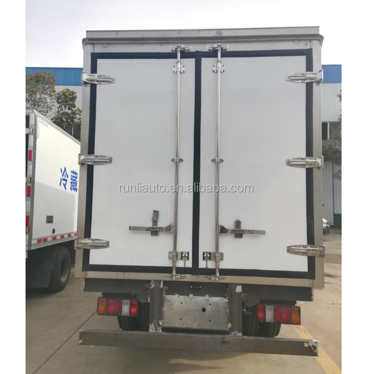 Euro 4 99km/h Refrigerator Cold Room Van Truck for Vegetable and Fruit