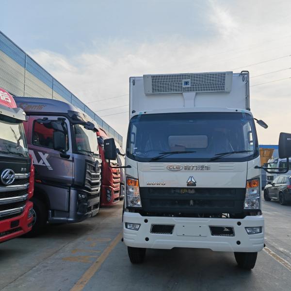 Quality HOWO Thermoking Refrigerated Van Freezer , Refrigerated Transport Truck for sale
